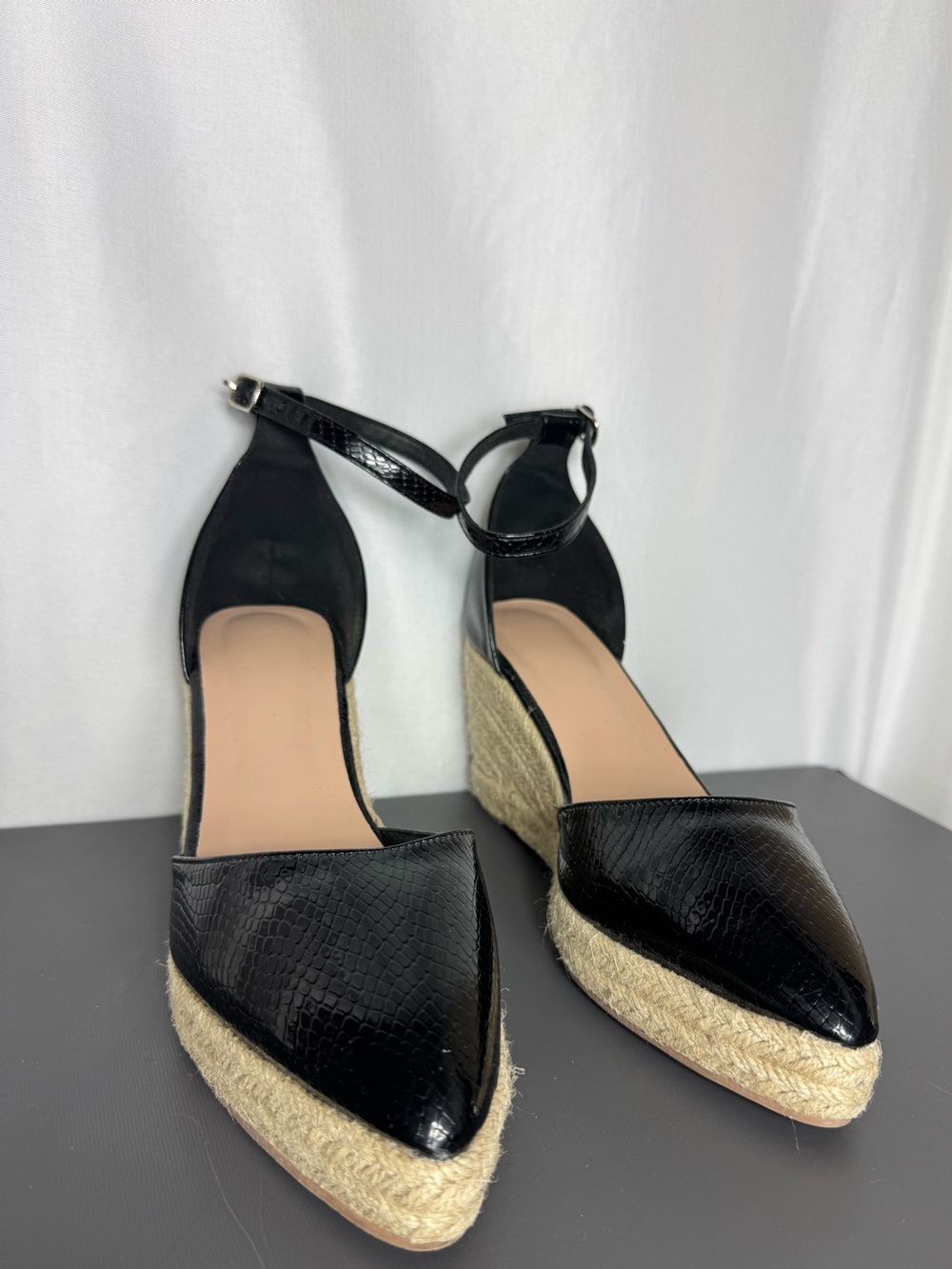 Black Espadrille Wedge Pointed-Toe Ankle-Strap Heels size 39